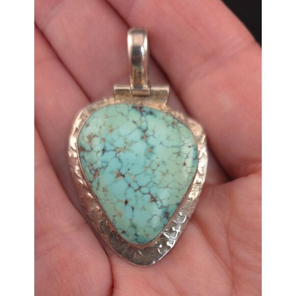 Vintage 925 Silver & Turquoise Pendant Southwestern Frame 13.8g Teardrop - Picture 2 of 11